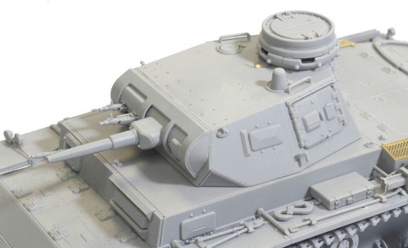 Dragon 6631 Pz.Kpfw. III Ausf. E France 1940 1/35 – obrázek 7
