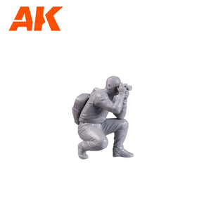 AK Interactive AK35015 PHOTOGRAPHERS (DIFFERENT ERAS) 1/35 – image 5