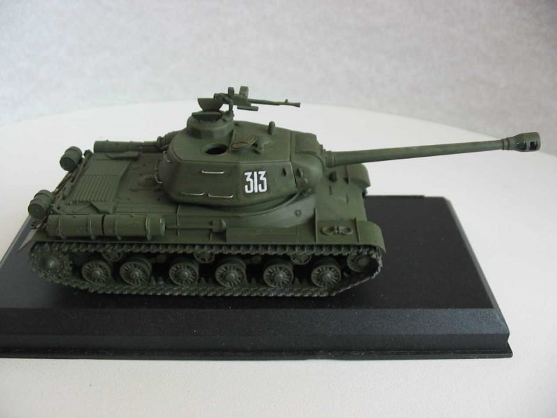 PST 72003 JS-2M Heavy Tank 1/72 – image 3