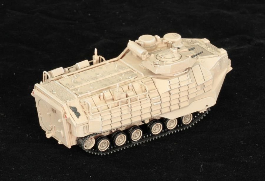 Dragon Armor 63019 AAVP-7A1 w/Enhanced Applique Armor Kit 1/72 – image 4