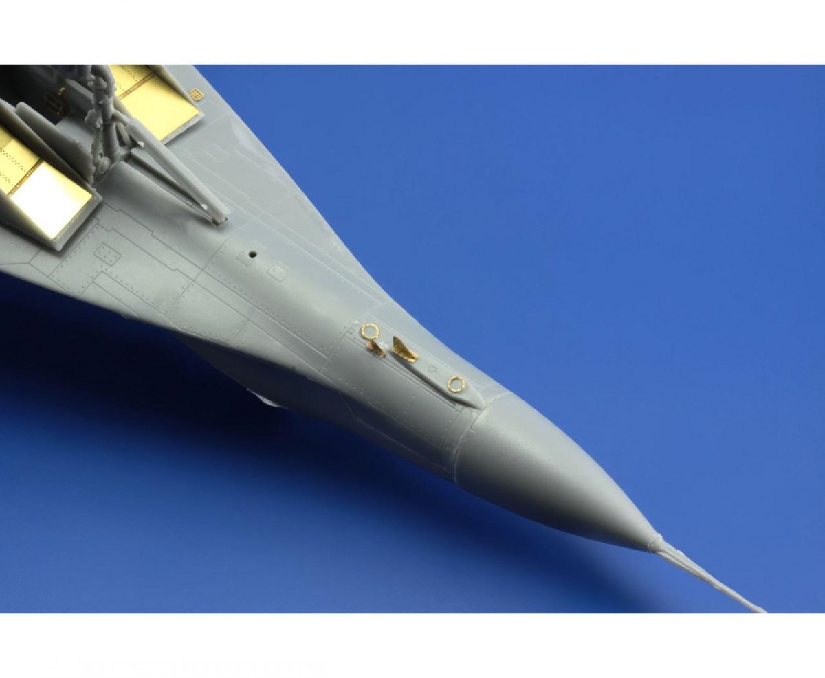 Eduard BIG72108 MiG-29A IZDELIYE 9-12 TRUMPETER 1/72 – immagine 3