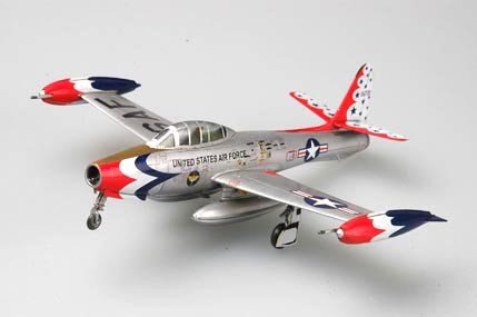 Hobby Boss 80247 F-84G Thunderjet Fighter 1/72 – Bild 6