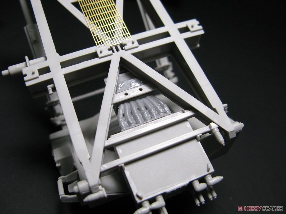 AFV Club 35S93 M901 Launching Station and MIM-104F PATRIOT PAC-3 ROC 1/35 – immagine 8