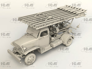 ICM 35596 BM-13-16 sur châssis G7107 avec équipage soviétique 1/35 – image 2