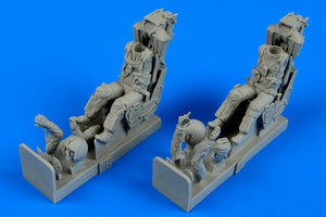 Aerobonus 480070 F-4B/N/J/S US Navy pilot &amp;amp; operator w/ ejection seats 1/48