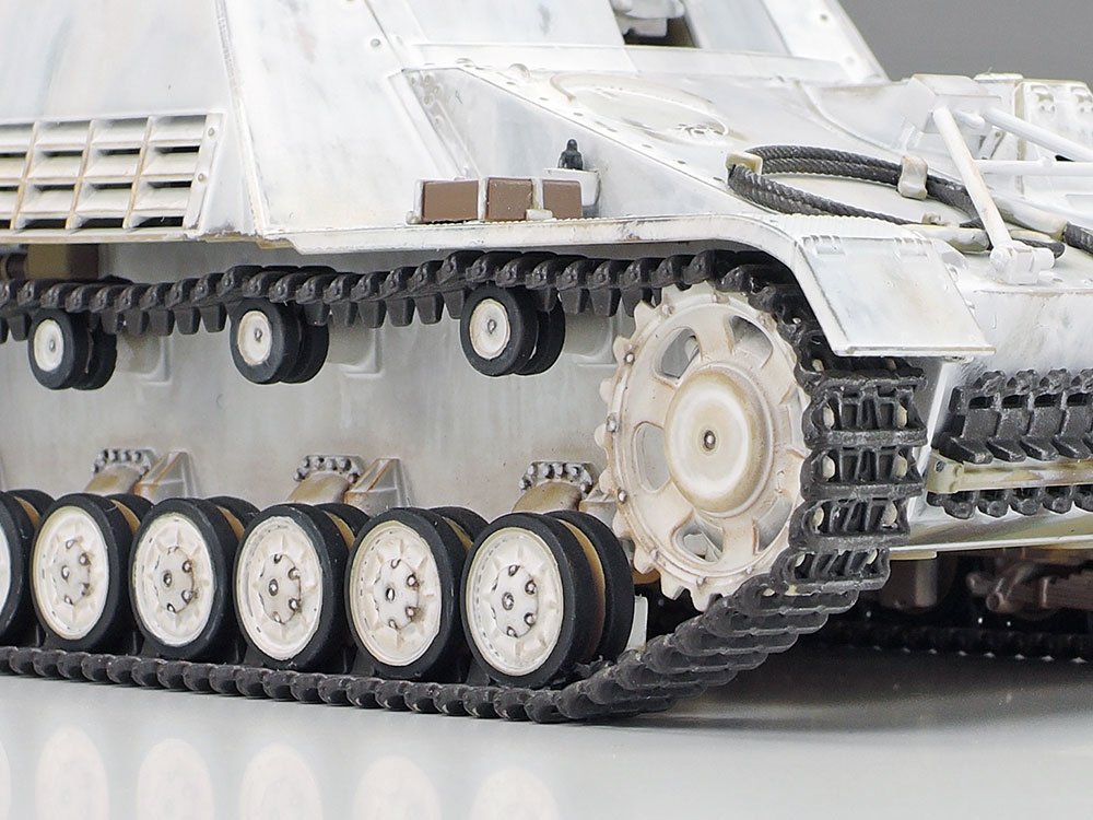 Tamiya 32600 German Self-Propelled Heavy Anti-Tank Gun Nashorn 1/48 – immagine 4