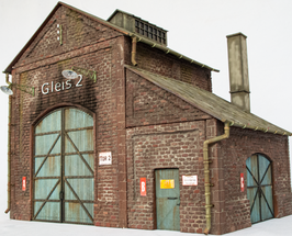 RT-Diorama 35020 LOCOMOTIVE SHED 1/35 – image 6