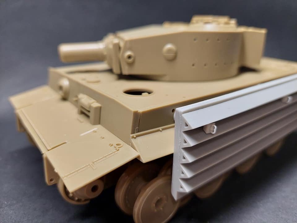 Panzer Art RE35-685 Tiger I tank wooden sapper “Bruckentafel” 1/35 – zdjęcie 4