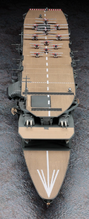 Hasegawa 30072 Japanese Navy Aircraft Carrier Akagi "Three Flight Deck" w/ Carrier-Based Aircraft Set (Biplane) 1/700