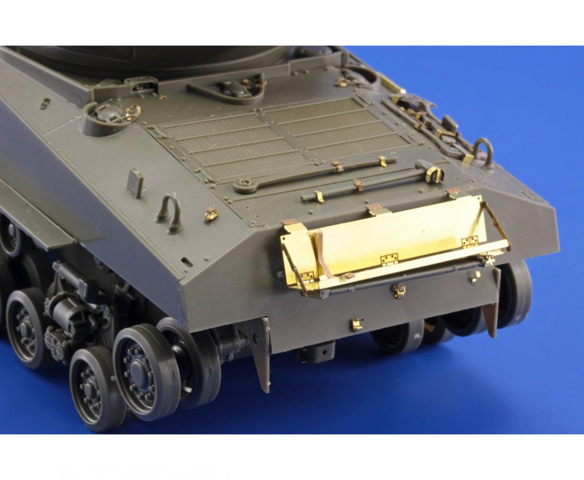 Eduard 36301 M4A3E8 Sherman TAMIYA 1/35 – Bild 5