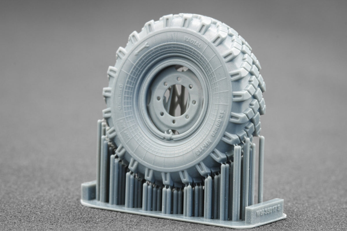 ScaleX WM 35018 ZIL 131 Ordinary wheel set for Trumpeter kit 1/35