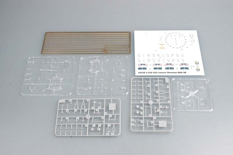 Trumpeter 04528 USS Forrest Sherman DDG-98 1/350 – Bild 2