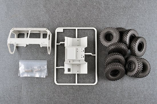 Trumpeter 01067 M1142 HEMTT TFFT (Tactical Fire Fighting Truck) 1/35 – image 14