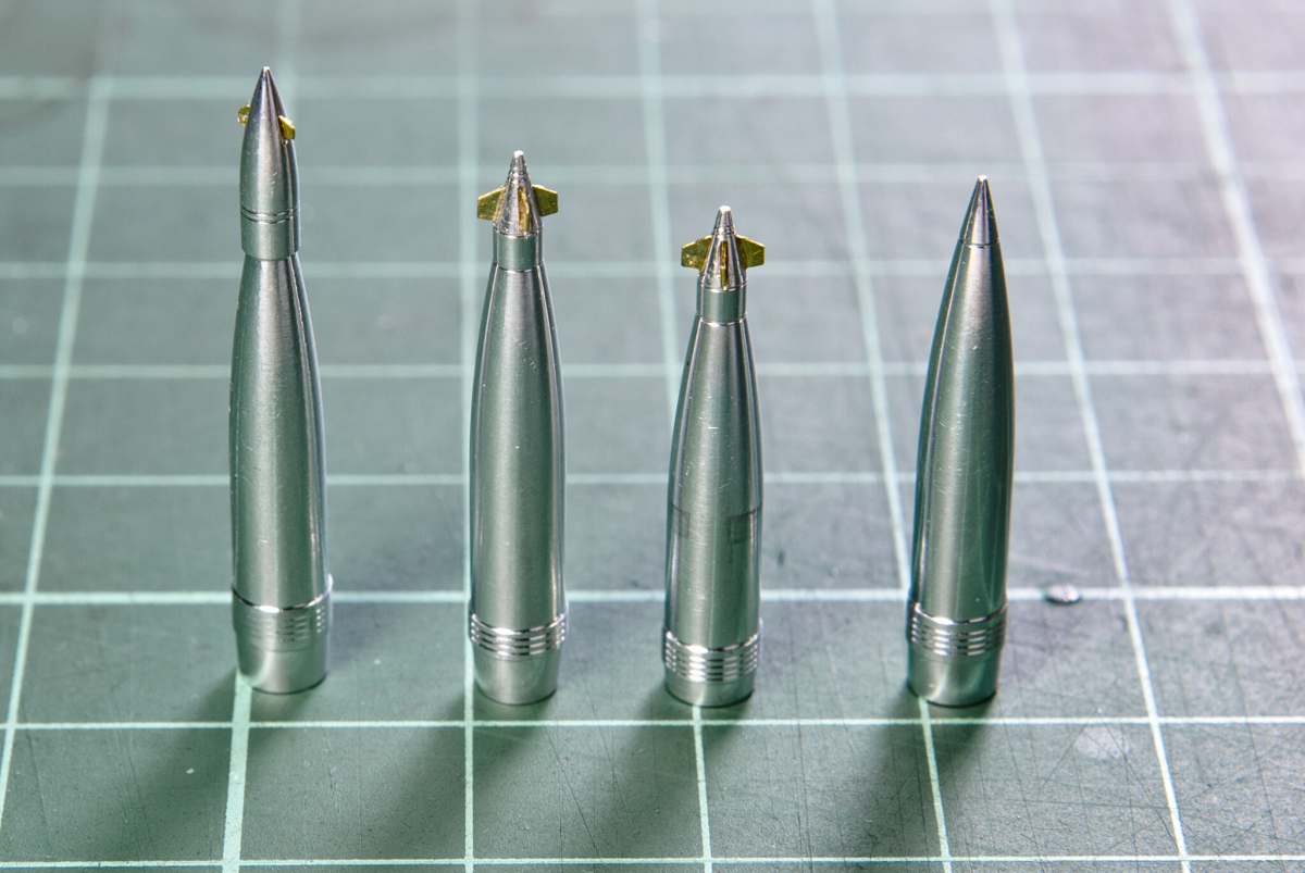AFV Club AG35056 Aluminum PGK Series 155mm Artillery Shell 1/35 – Bild 2