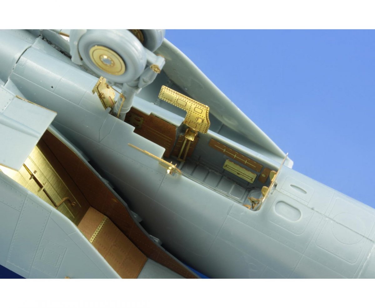 Eduard 48797 MiG-25PD/ PDS Foxbat exterior KITTY HAWK 1/48 – image 16