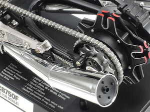 Tamiya 16023 Kawasaki Z1300 Motorcycle Engine 1/6 – image 5