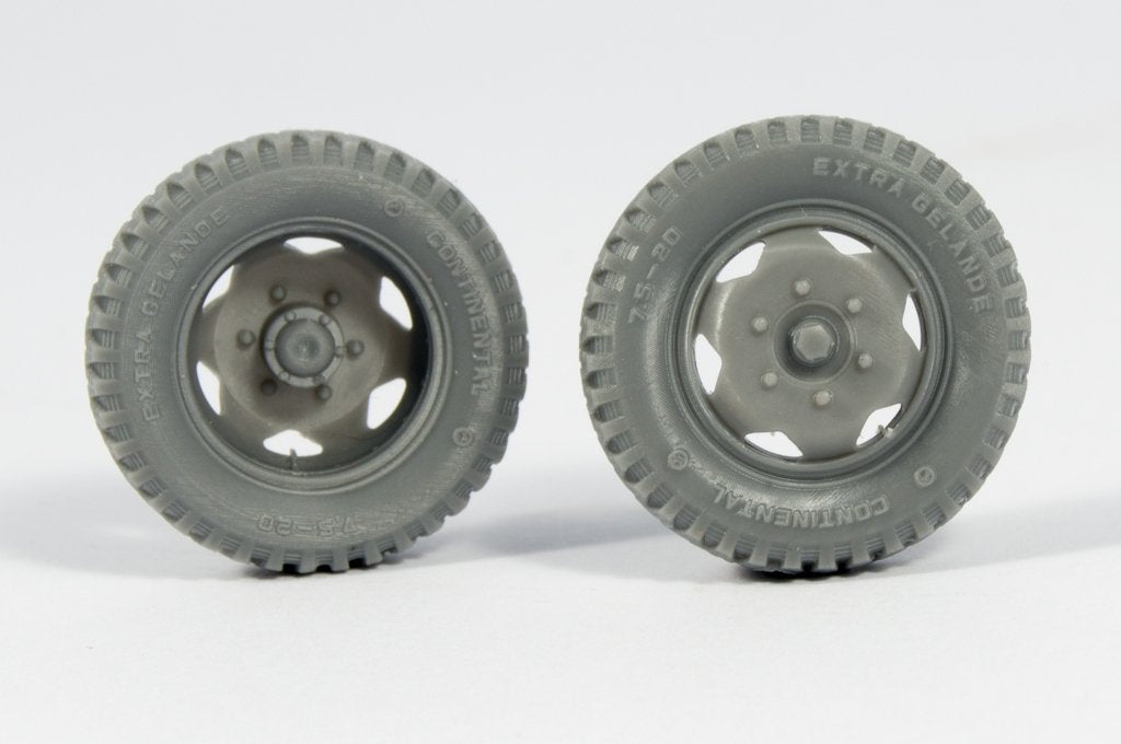 Panzer Art RE35-364 Mercedes 1500 late 6 holes road wheels (gelande pattern) 1/35 – obrázek 2