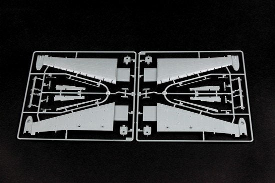 Trumpeter 02276 Sukhoi Su-25 Frogfoot A 1/32 – image 6