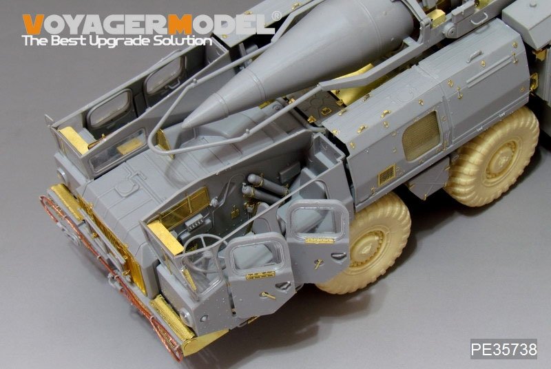 Voyager Model PE35738 Modern Russian Scud-B Cabin Interior (For TRUMPETER 01019) 1/35 – image 3
