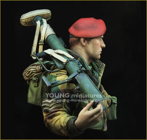 Young Miniatures YM1871 British Airborne WWII with PIAT 1/10 – image 7