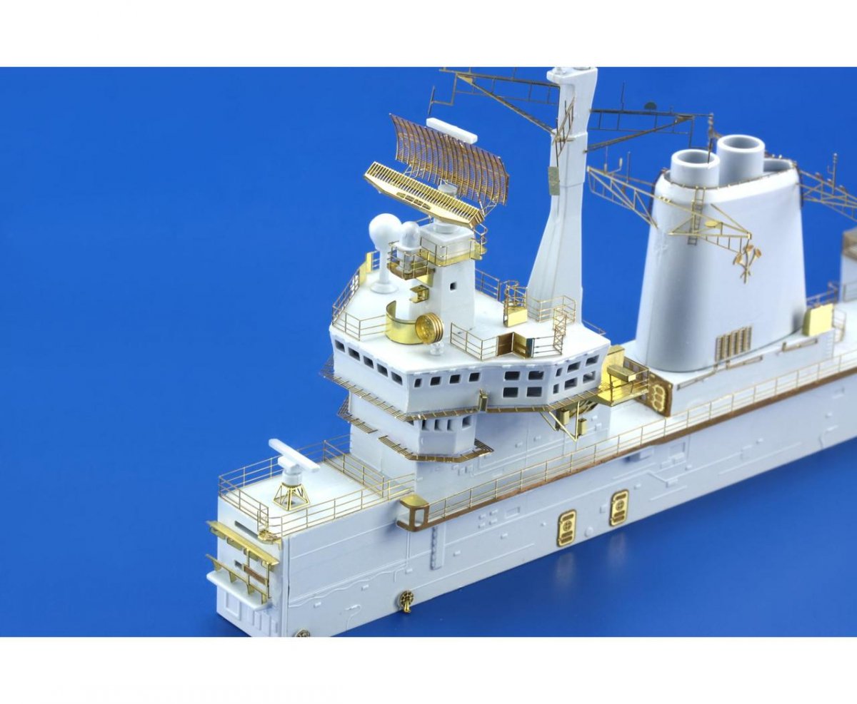 Eduard 53136 HMS Illustrious superstructure AIRFIX 1/350 – Bild 6