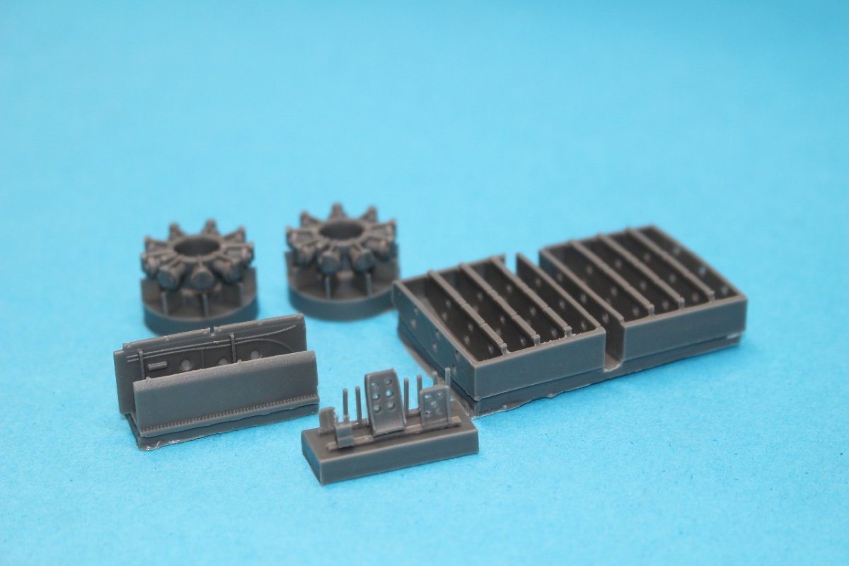 Fly 72041 PZL.37 A bis Moose A bis (1/72) – image 6