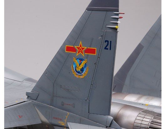 Trumpeter 02271 Su-30MKK Flanker-G 1/32 – imagen 9