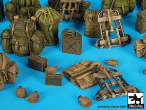 Black Dog T35164 US Army(Vietnam)equipment accessories set 1/35 – image 2