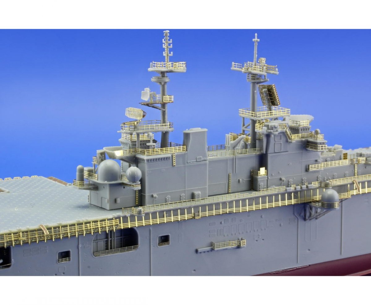 Eduard 17033 USS Wasp LHD-1 HOBBY BOSS 1/700 – Bild 4