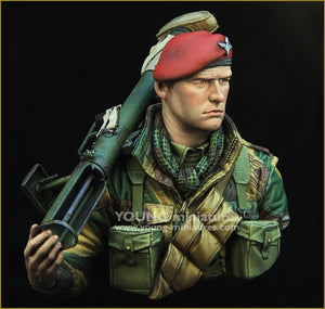 Young Miniatures YM1871 British Airborne WWII with PIAT 1/10 – image 8