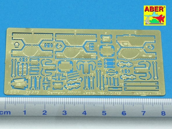 Aber 35A019 German Lifts (Type 1) (1/35) – image 2