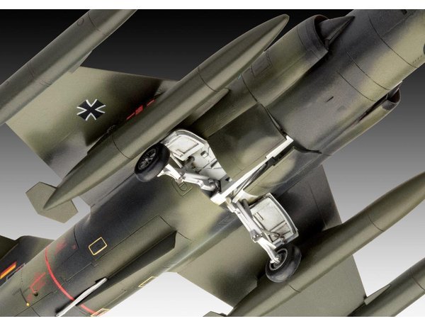 Revell 03904 F-104G Starfighter Model Kit 1/72 – image 5