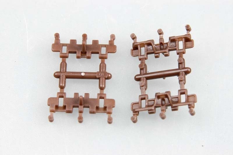 Trumpeter 02042 Russian 650mm steel track for Russian KV/JS tank 1/35 – obrázek 3