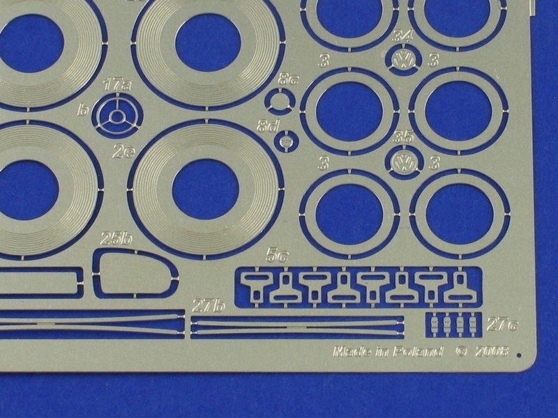 Aber 24008 Volkswagen Golf V GTI 1/24 – imagen 3