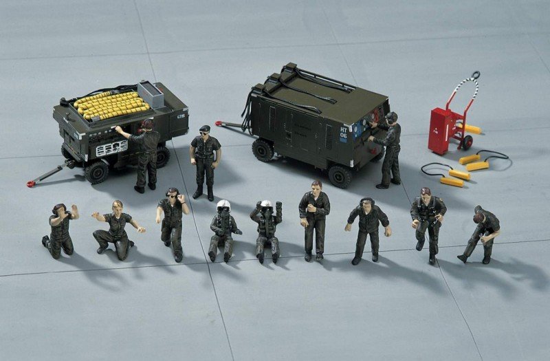 Hasegawa X48-4 US Ground Crew Set A 1/48 – Bild 2