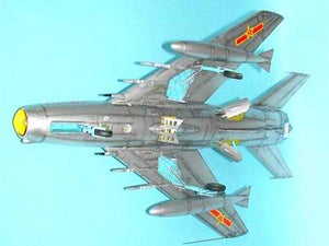 Trumpeter 02209 MiG-19PM Farmer E 1/32