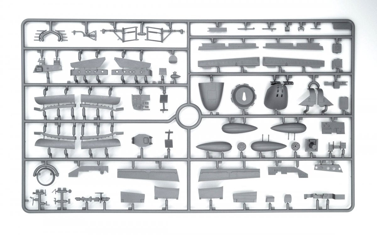 ICM 48281 B-26B-50 Invader, Korean War American Bomber 1/48 – image 4