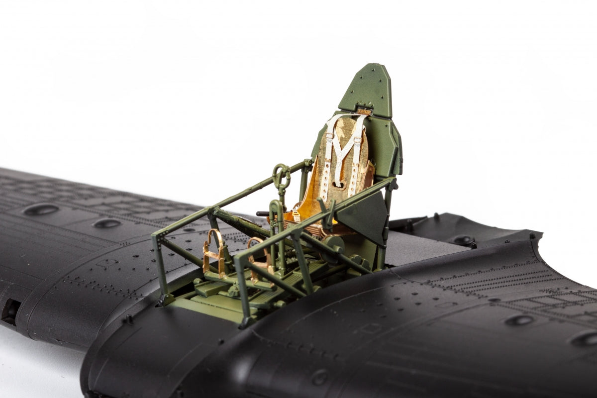 Eduard FE1382 Hurricane Mk. IIc Arma Hobby 1/48 – Bild 3