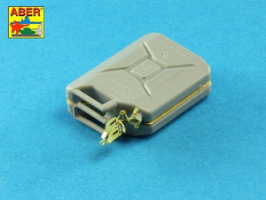 Aber 16158A German WW II 20L Jerry Can closings &amp;amp; 200L fuel drum covers (choice A) (1/16) – obrázek 8