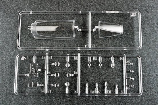 Trumpeter 03221 F-100C Super Saber 1/32 – image 21