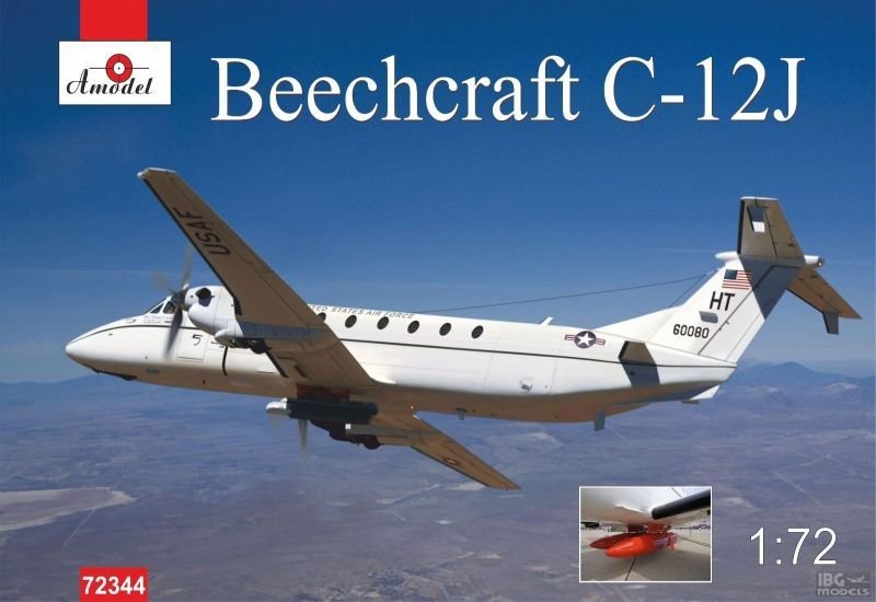 A-Model 72344 Beech C-12J 1/72