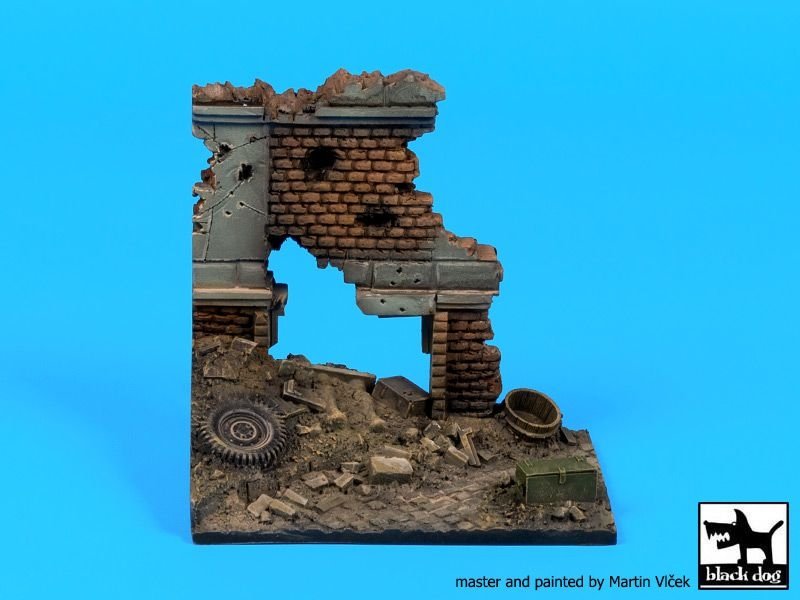 Black Dog D35115 Europe street ruin base 1/35 – image 3