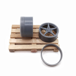 Yamamoto YMPRIM18 Ocean Mk18 18 Inch + Tires Pro Kit 1/24 – Bild 3