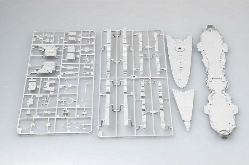 Trumpeter 05313 German Heavy Cruiser Prinz Eugen 1945 1/350 – obrázek 5
