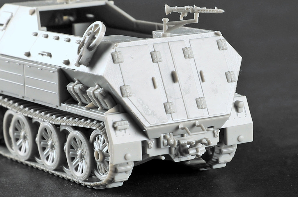 Trumpeter 07404 Sd.Kfz.8 Gepanzerter Zugkraftwagen 12t 1/72 – Bild 9