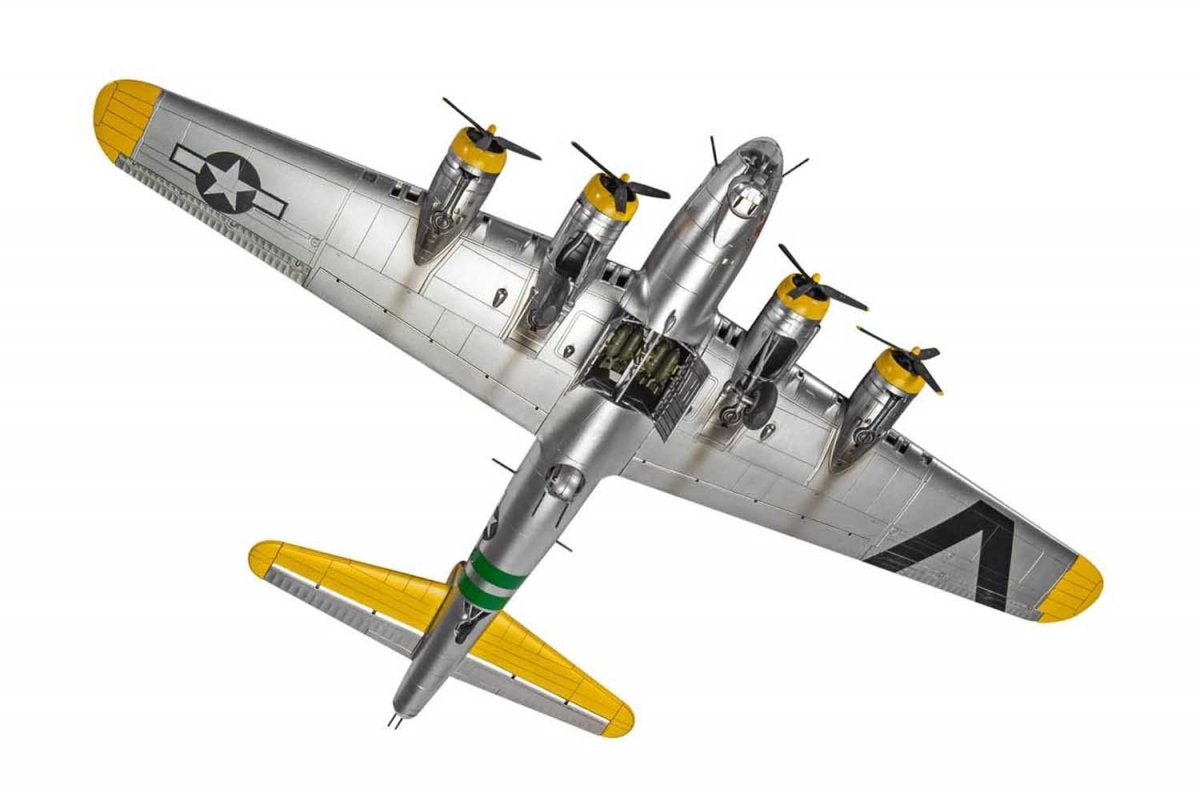 Airfix 08017B Boeing B17G Flying Fortress 1/72 – obrázek 4