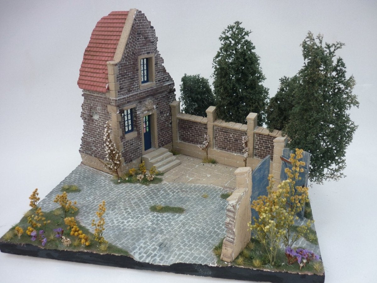 RT-Diorama 35214 Diorama-Base:&amp;quot;Backyard&amp;quot; 1/35 – obrázek 3