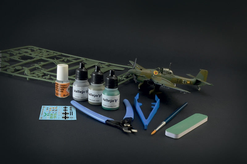 Italeri 72010 Junker Ju-87B Stuka - Complete Set For Modeling - Starter kit 1/72 – image 2