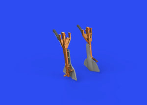 Eduard 648747 F6F undercarriage legs BRONZE EDUARD 1/48 – image 2