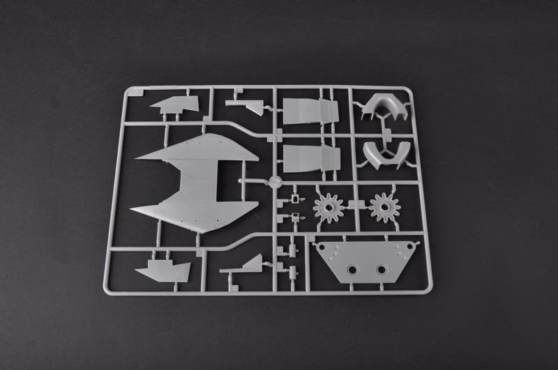Trumpeter 02854 MIG-23MF Flogger-B 1/48 – image 6